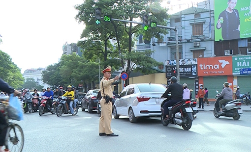 Những nỗ lực của Cảnh sát giao thông Hà Nội đảm bảo an toàn giao thông