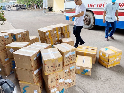 Phát hiện kho mỹ phẩm nhập lậu của hoa hậu Nguyễn Thị Thu Thảo