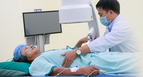 Tán sỏi ngoài cơ thể: Điều trị không đau, mau chóng phục hồi