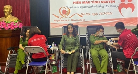 Cục Đối ngoại và các đơn vị phối hợp hiến máu tình nguyện vì  đồng đội thân yêu