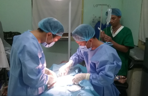 Quân y đảo Sinh Tồn cứu sống ngư dân viêm ruột thừa cấp