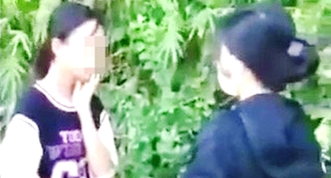 Thêm một nữ sinh ở Phú Yên bị đánh “hội đồng” rồi tung clip lên mạng xã hội