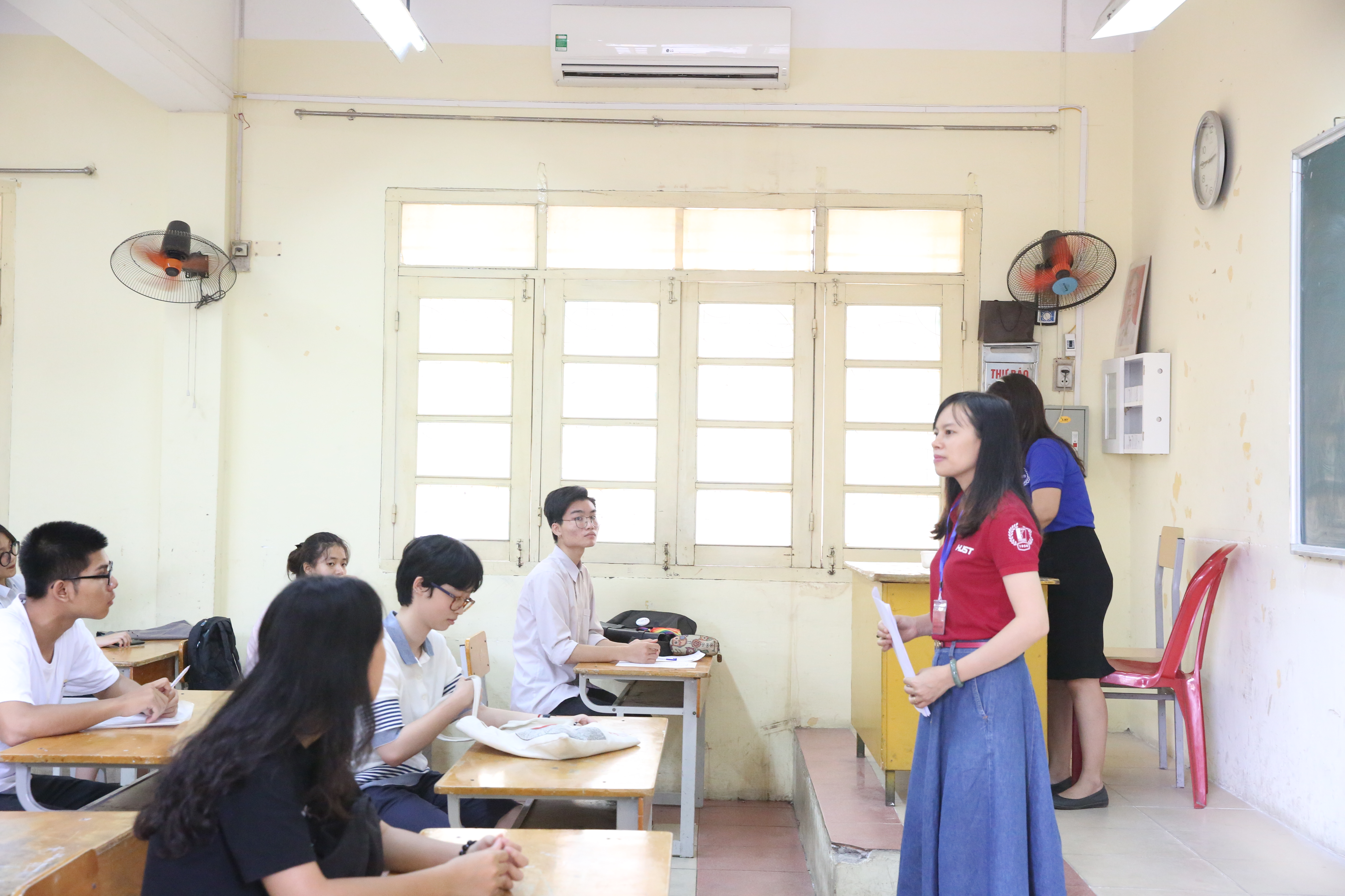 Kiến nghị giảm bớt môn thi THPT quốc gia và thi vào lớp 10