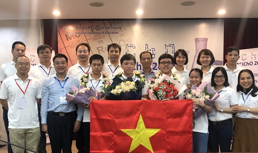 4/4 học sinh Việt Nam đoạt HCV Olympic Hoá học quốc tế 2020