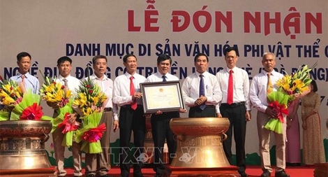 Nghề đúc đồng cổ truyền làng Chè là Di sản Văn hóa phi vật thể quốc gia