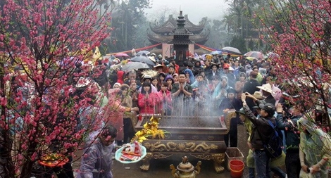 Bảo đảm du khách không bị “chặt, chém” trong lễ hội chùa Hương