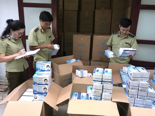 Vận chuyển gần 1 triệu khẩu trang không có hóa đơn, chứng từ