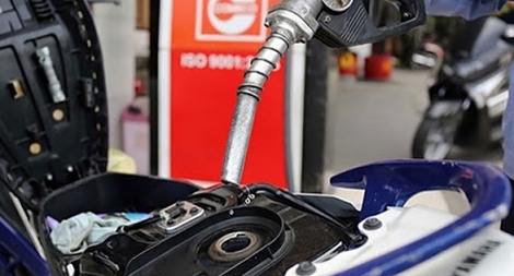 Đề xuất rút ngắn khoảng cách thời gian điều hành giá xăng dầu mới