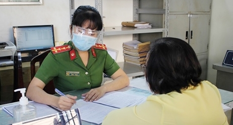 Công an TP Hồ Chí Minh nỗ lực đưa Luật Cư trú mới vào cuộc sống