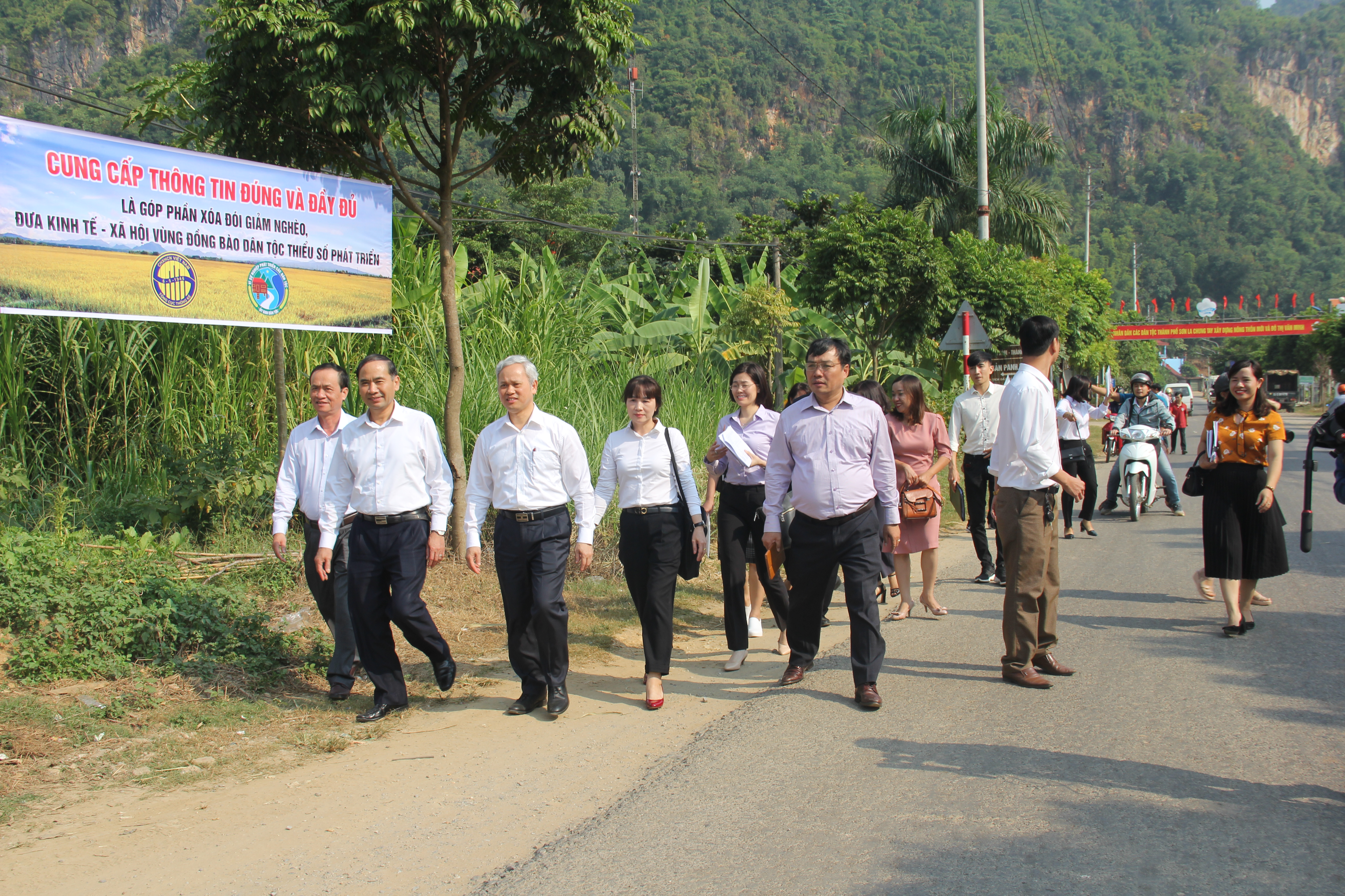 Điều tra thực trạng kinh tế- xã hội 53 dân tộc thiểu số tại tỉnh Sơn La