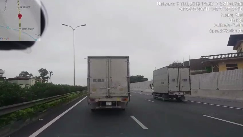 Xử phạt tài xế xe tải không nhường đường xe ưu tiên