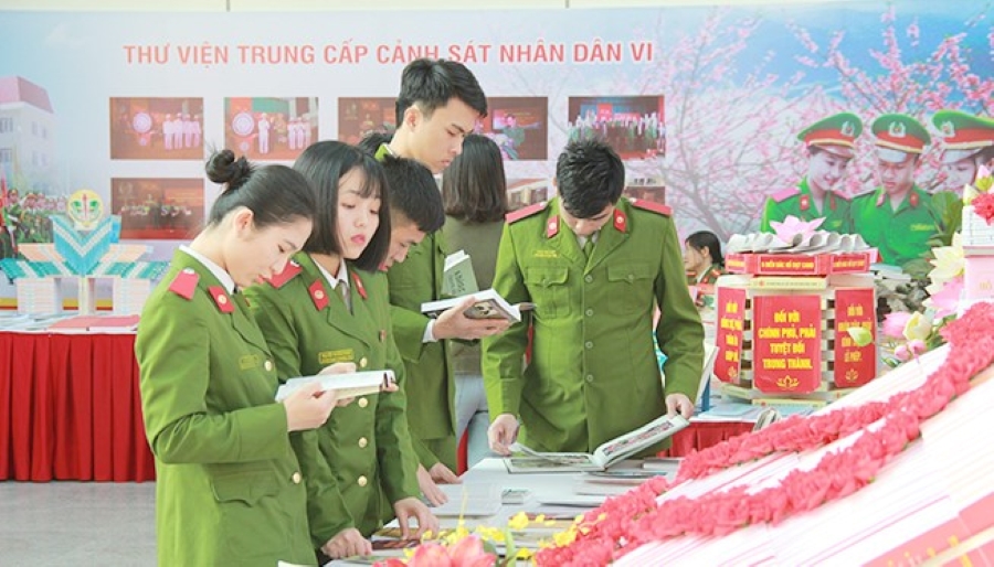 Tìm kiếm Đại sứ văn hóa đọc trong CAND năm 2020