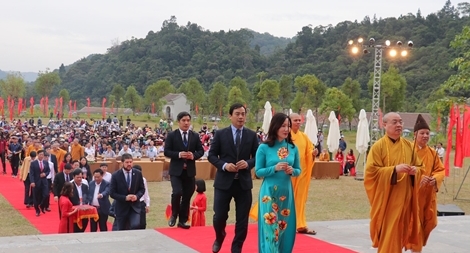 Về Yên Tử tưởng nhớ Phật Hoàng Trần Nhân Tông 