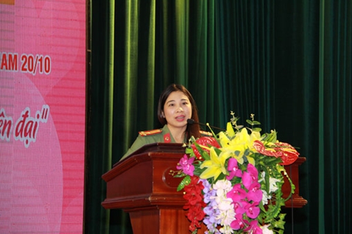 “Nâng niu giá trị hạnh phúc gia đình trẻ trong đời sống hiện đại”