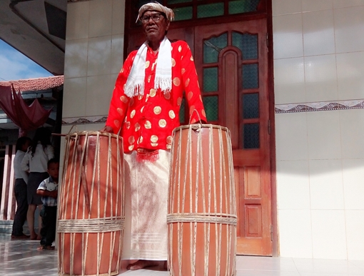 Khắc khoải tiếng trống Paranưng