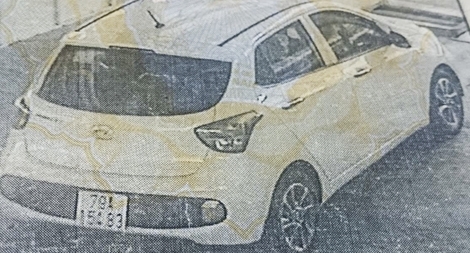 Taxi dù ở Nha Trang đi gần 2km "chém" 200.000đ