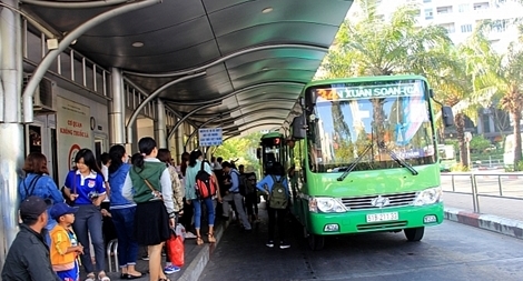Tăng cường xe buýt phục vụ khách đi lại dịp Tết