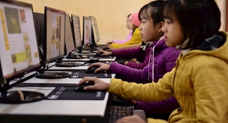 Xâm hại trẻ em trên môi trường mạng - những câu chuyện nhói lòng