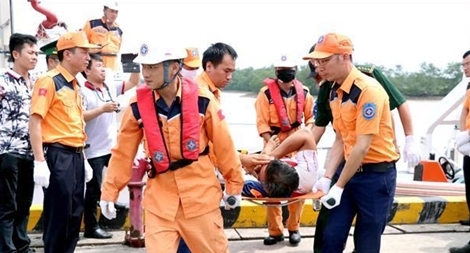 Tìm thấy thi thể 4 thuyền viên mất tích sau vụ chìm tàu cá