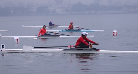 Khai mạc giải Đua thuyền Rowing và Canoeing vô địch trẻ quốc gia 2020
