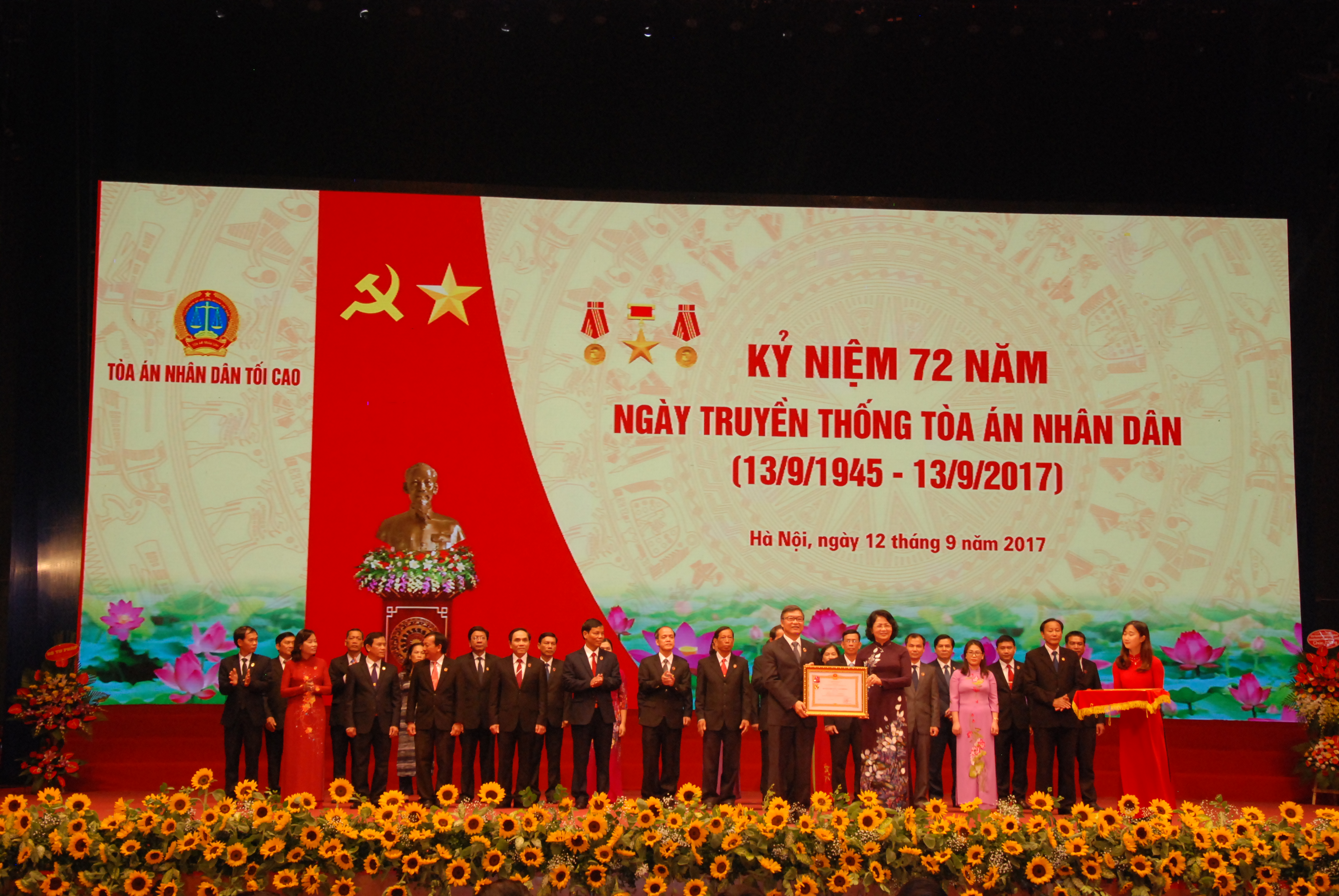 Kỷ niệm 72 năm Ngày truyền thống Tòa án nhân dân