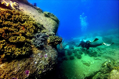 Băn khoăn quanh việc nhận chìm gần 1 triệu m³ bùn thải xuống biển