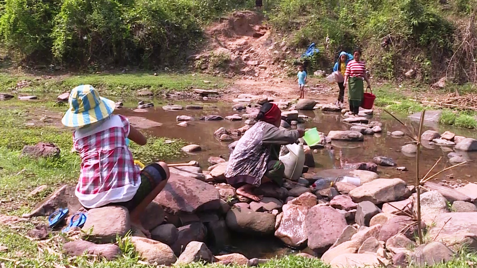 Người dân vùng cao Quảng Trị khát nước sạch