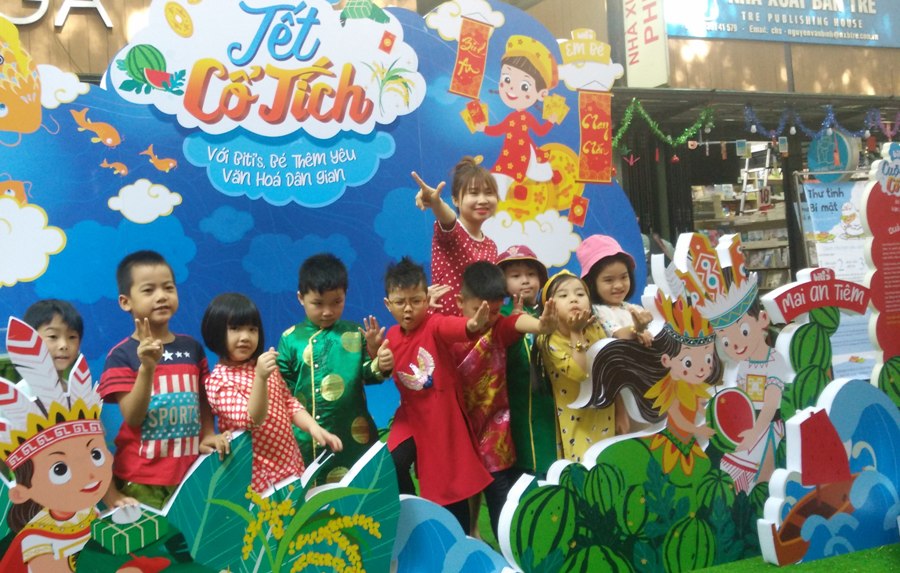 Tưng bừng hoạt động đón Tết tại Đường Sách TP Hồ Chí Minh