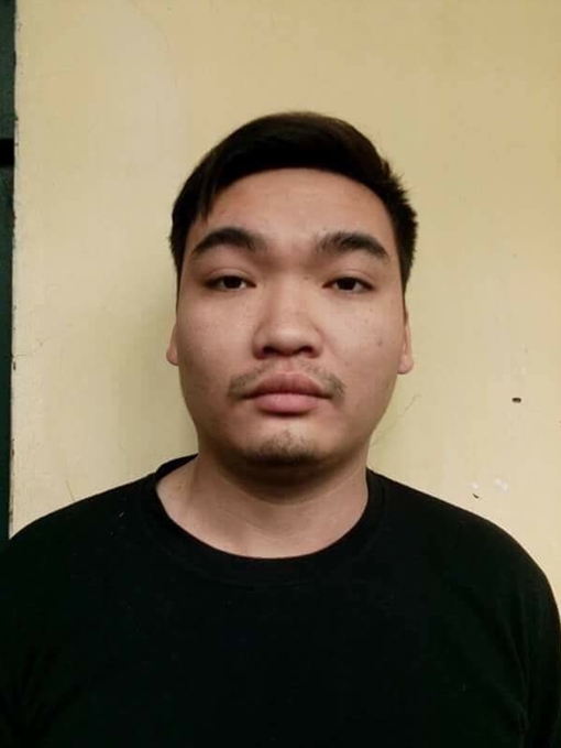 Cặp tình nhân và chiêu cực độc lừa bán điện thoại nhái