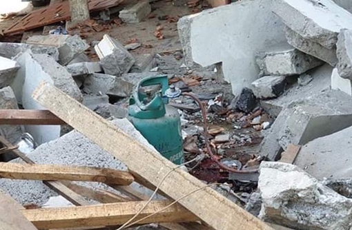 Điều tra vụ nổ tại nhà dân khiến bố tử vong, hai con bị thương nặng