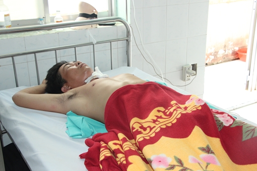 Nam thanh niên bị chém đứt cổ được cứu sống thần kỳ