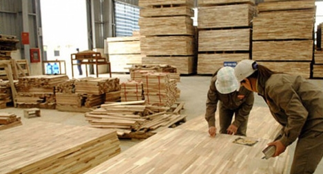 Doanh nghiệp xuất khẩu gỗ cao su dạng tấm vẫn được áp mức thuế 0%