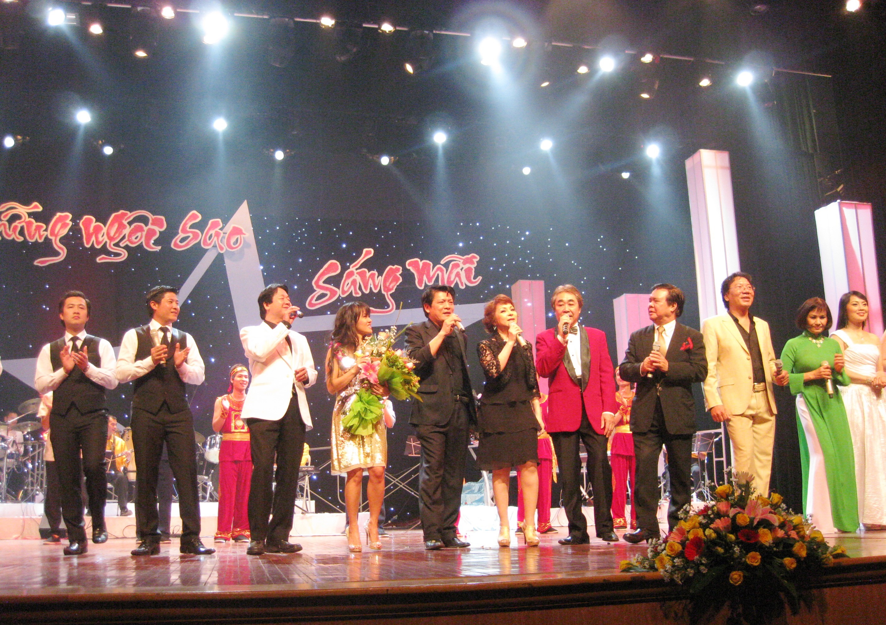 Nhiều nghệ sĩ tên tuổi sẽ biểu diễn các ca khúc cách mạng  nổi tiếng tại Hà Nội