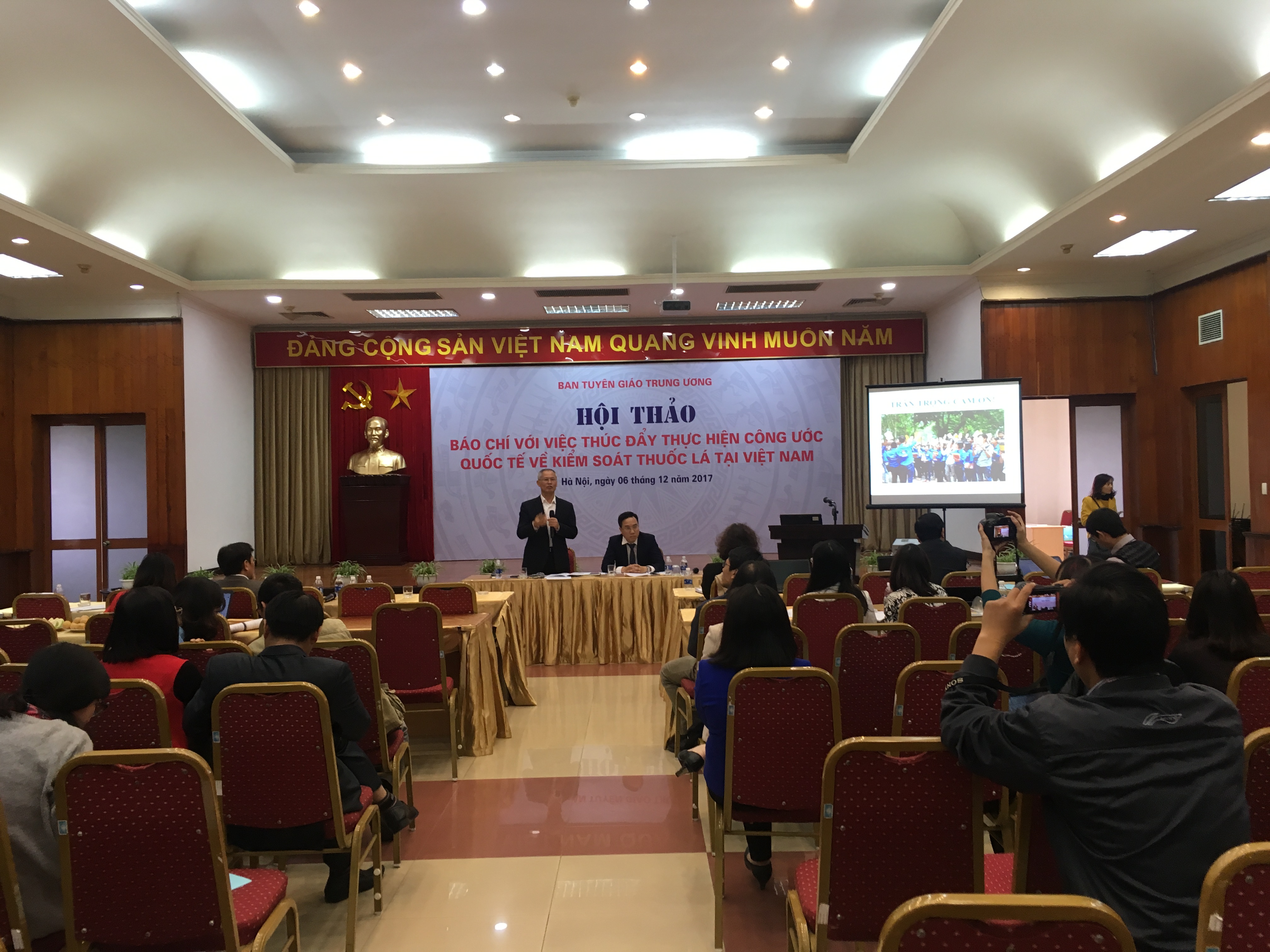 Tăng thuế thuốc lá sẽ giảm bệnh tật, giảm tử vong và tăng thu ngân sách