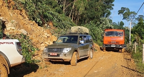 Tăng cường nhân lực tìm kiếm nạn nhân vụ sạt lở ở Nam Trà My