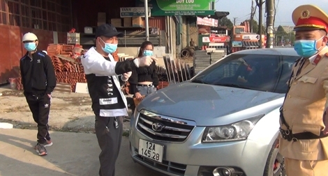 Tài xế livestream sai bị phạt hơn 40 triệu đồng