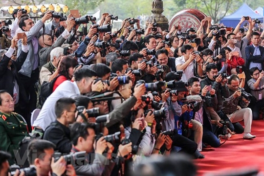 Báo chí góp phần thay đổi văn hóa ứng xử trong xã hội