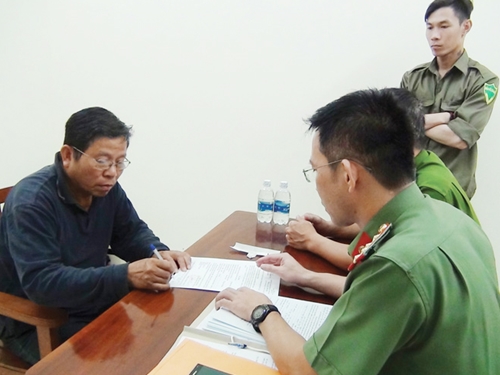 Tổ chức khủng bố Việt Tân lại “bẻ lái” vụ án Châu Văn Khảm