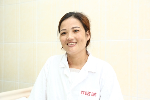 Nữ bệnh nhân bị bắn xuyên tim đã hồi phục ra viện