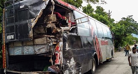Tai nạn xe bus nghiêm trọng tại Ấn Độ, ít nhất 18 người chết