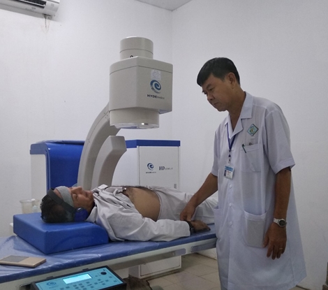 Tán sỏi niệu quản cho bệnh nhân người Na Uy