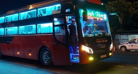 Xử phạt xe khách không tuân thủ phòng dịch COVID-19