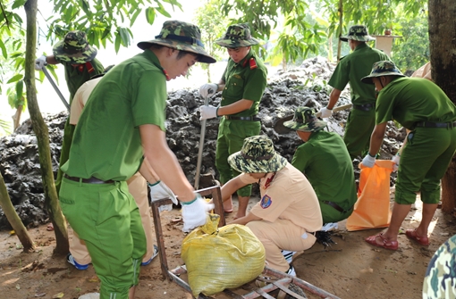 Đoàn thanh niên Công an Trà Vinh ra quân chiến dịch tình nguyện hè