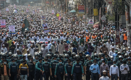 Thế giới Hồi giáo "sục sôi" sau phát ngôn của Tổng thống Pháp Macron